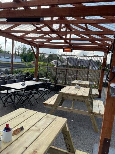The Yeats County Inn Hotel Tubbercurry Esterno foto