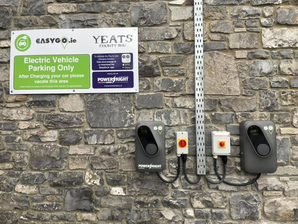 The Yeats County Inn Hotel Tubbercurry Esterno foto