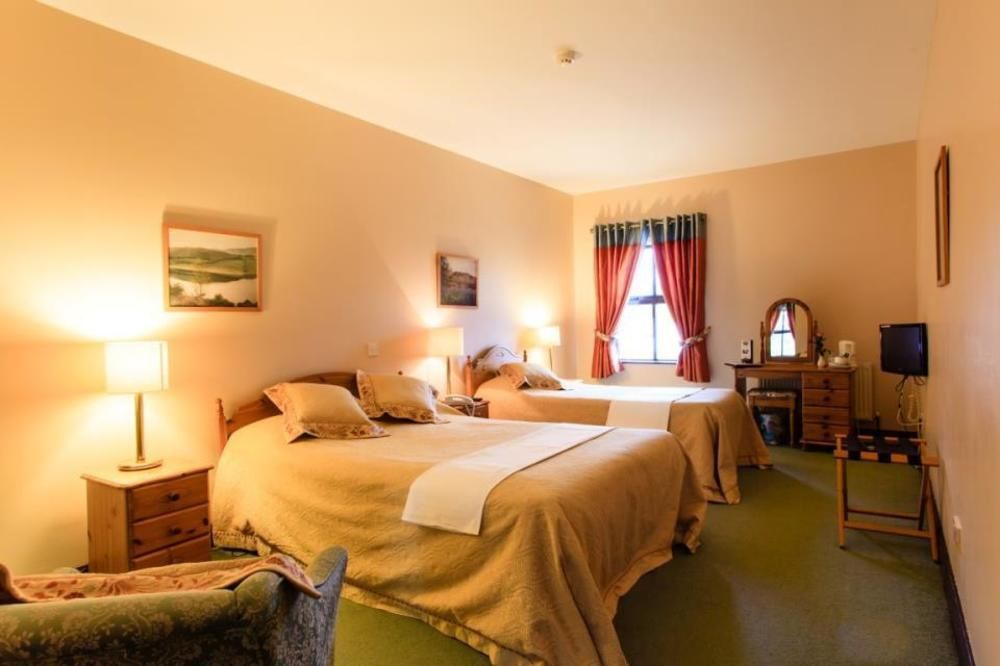 The Yeats County Inn Hotel Tubbercurry Esterno foto
